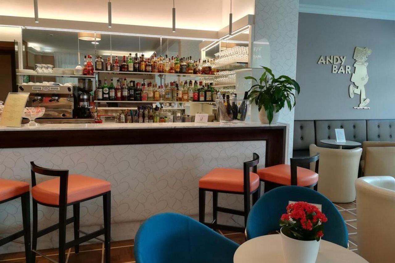 Hotel Flora Stresa Eksteriør bilde